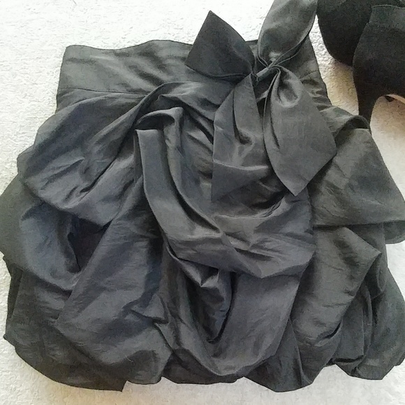 SOLD Daisy Preppy Bubble Skirt NWOT - Picture 5 of 5